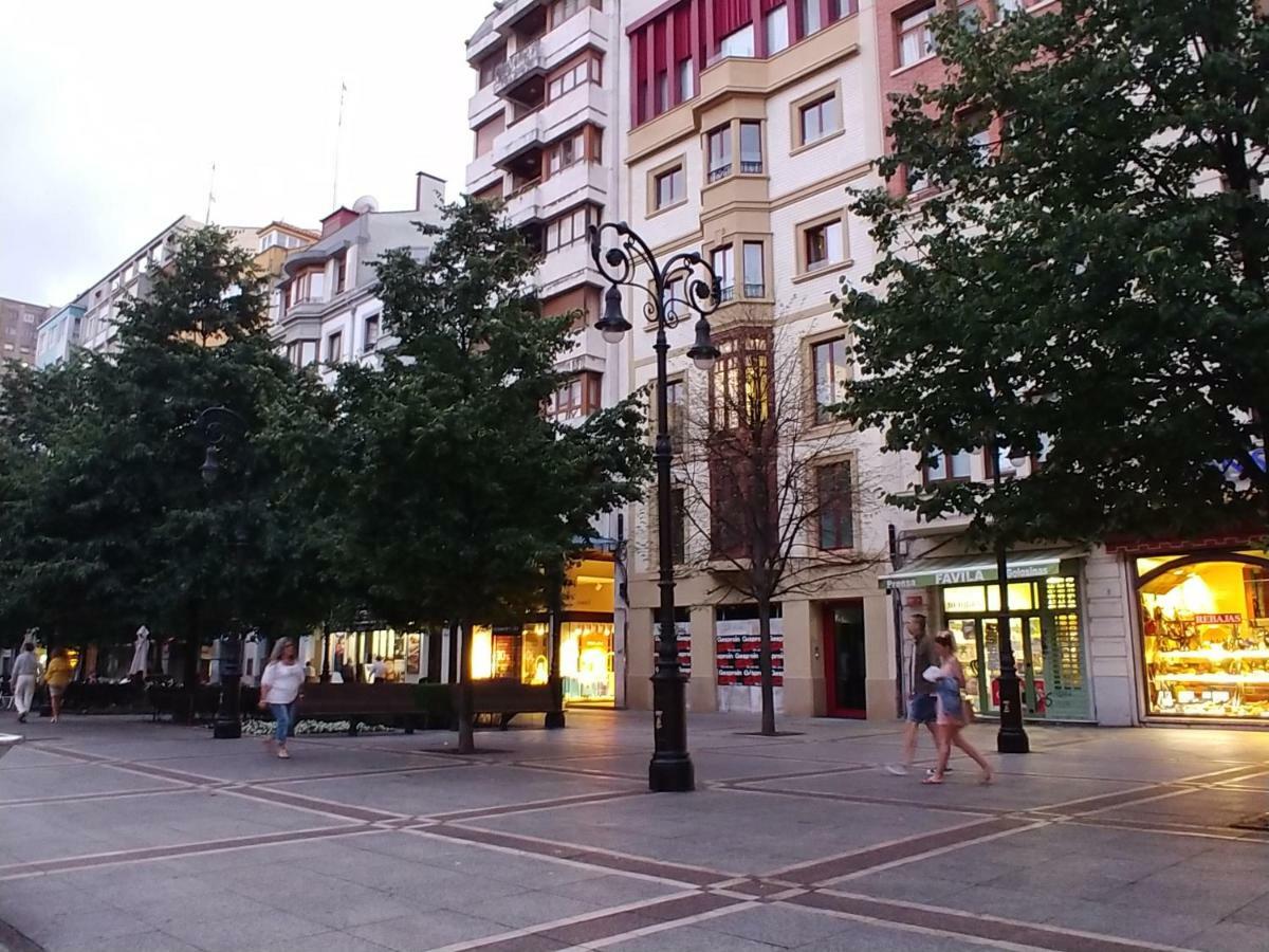Hogar, A Modo De Hotel Gijón Zewnętrze zdjęcie